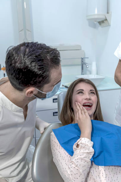 Best Emergency Orthodontic Repairs in Huntgton, IN
